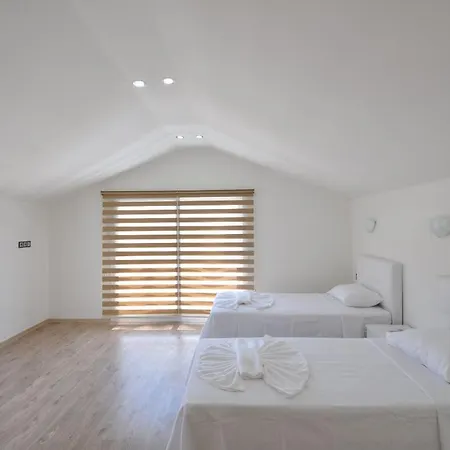 Pinara Villa *